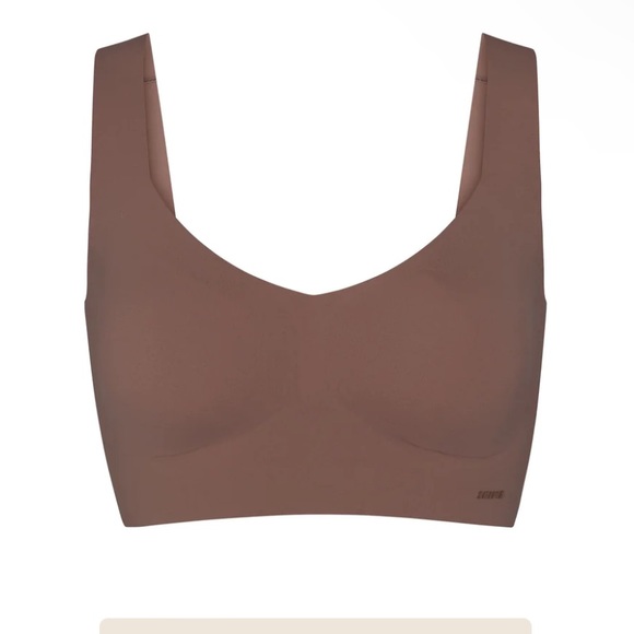 Skims Naked Bra - Picture 3 of 5